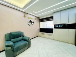 Blk 332 Tampines Street 32 (Tampines), HDB Executive #587664471